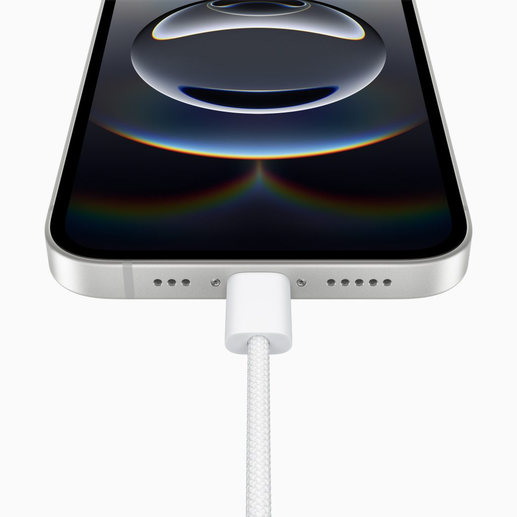 iPhone 16e USB C Charging